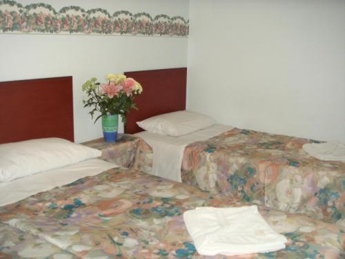 Regency Court Hotel Londen Kamer foto